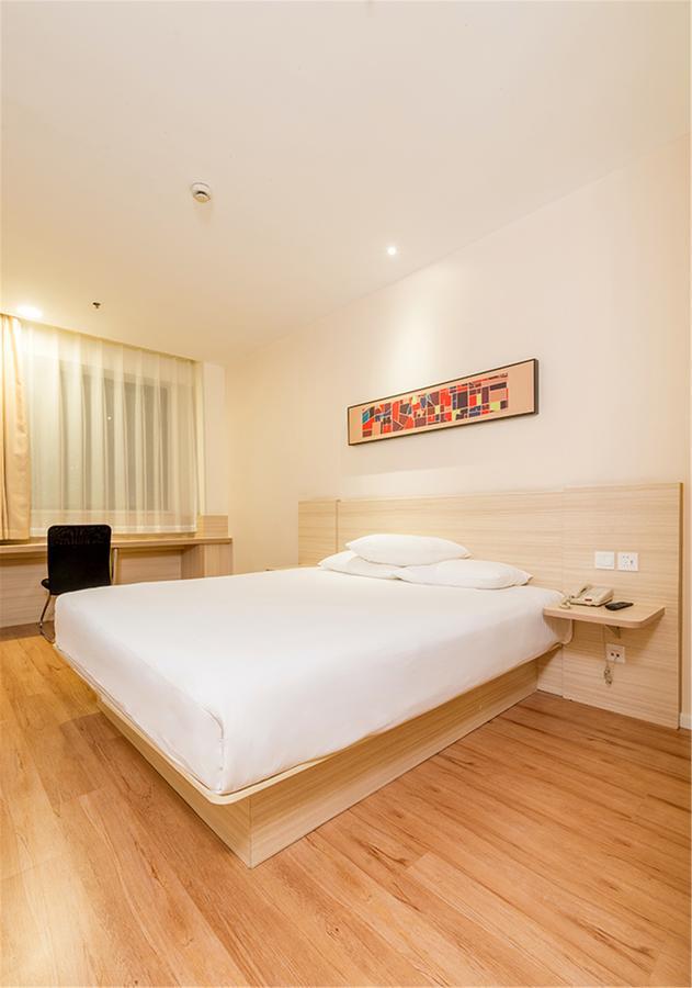 Hanting Hotel Nanjing Nanjing Southern Airlines University Ruijin Road Esterno foto